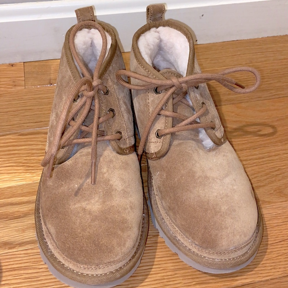 UGG Neumel Boots